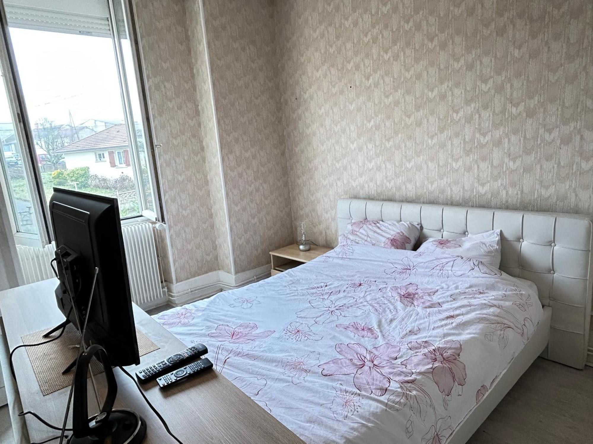Chambre Montceau-les-Mines Ngoại thất bức ảnh